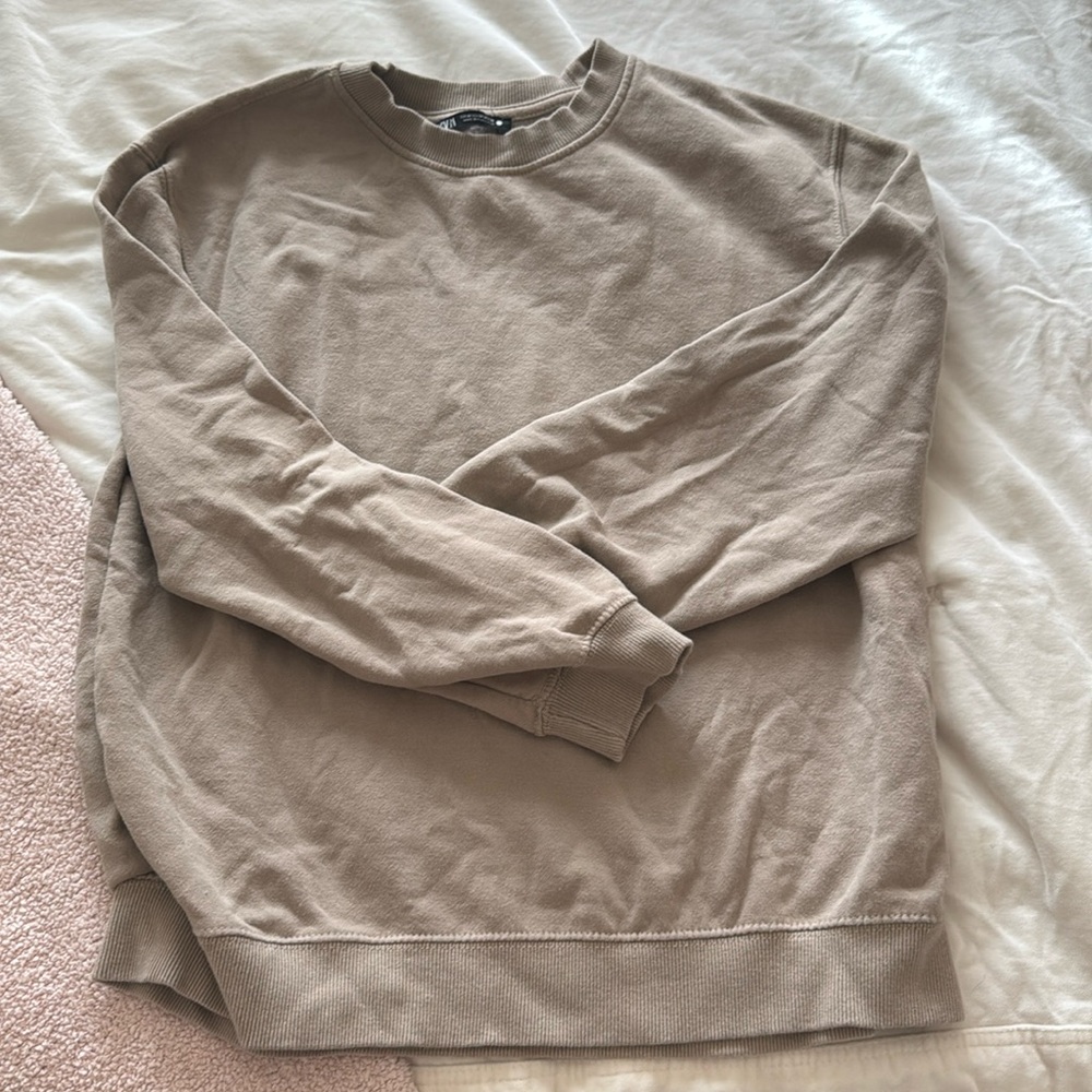 Zara sweatshirt